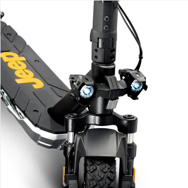 Jeep 2XE Urban Camou Advanced Safety With Turn Signals IPX5 E-Scooter, Motor Power 500 W, Max Speed 15.5 mph/25 km/h, Range 28 miles / 45 km, Foldable | MT-JEP-ES-2XE-URBAN-WTS - Image 4